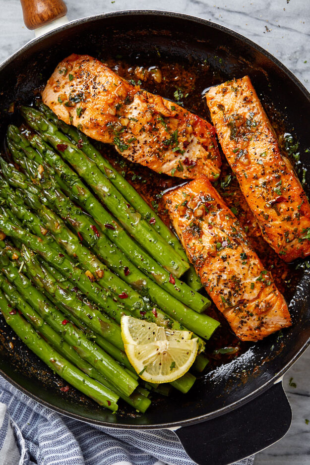 Garlic Butter Salmon with Lemon Asparagus Skillet